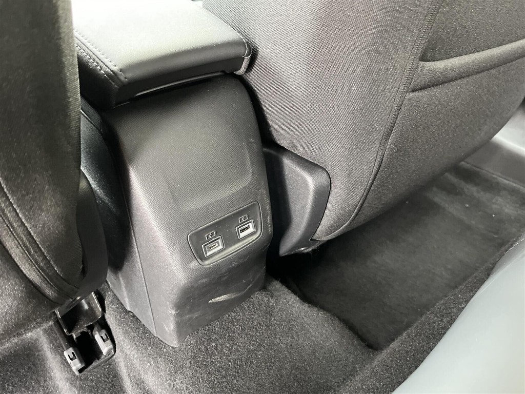 Peugeot e-208 EL Allure 156HK 5d Aut. - Image 14