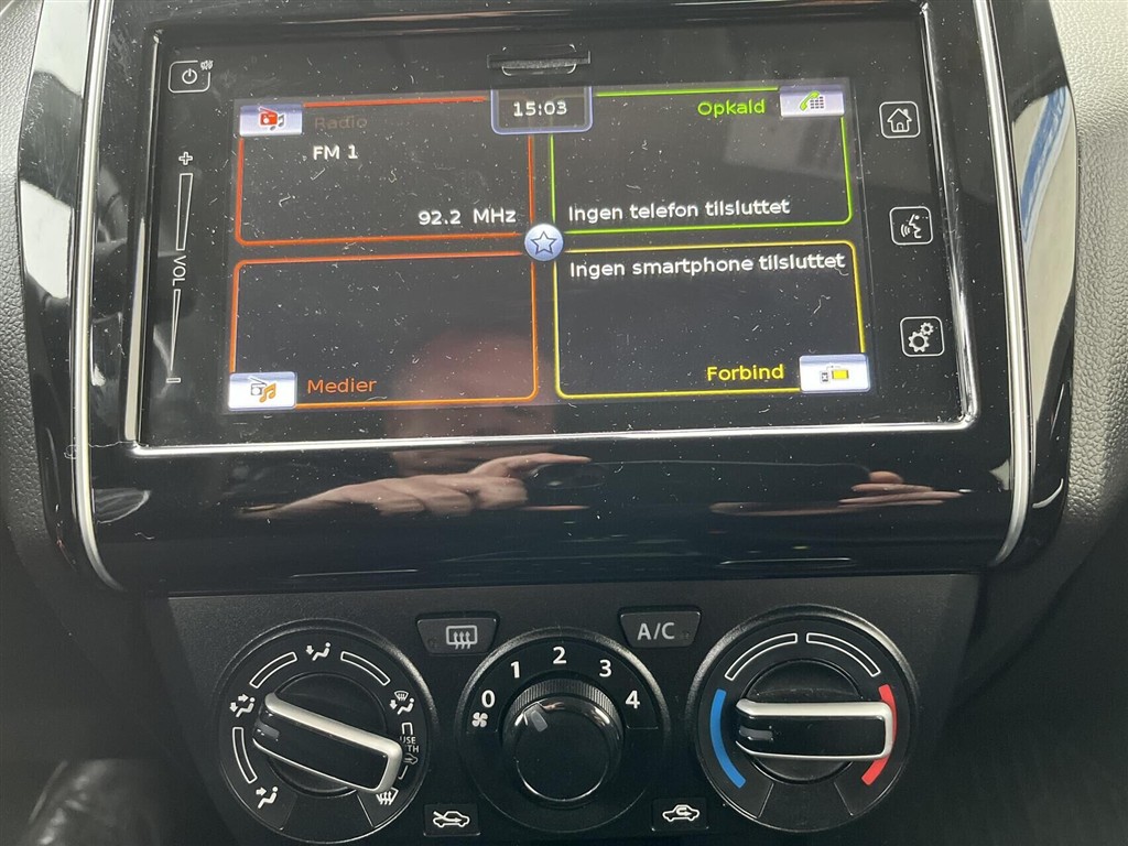 Suzuki Swift 1,2 Dualjet Mild hybrid Action AEB 83HK 5d - Image 14