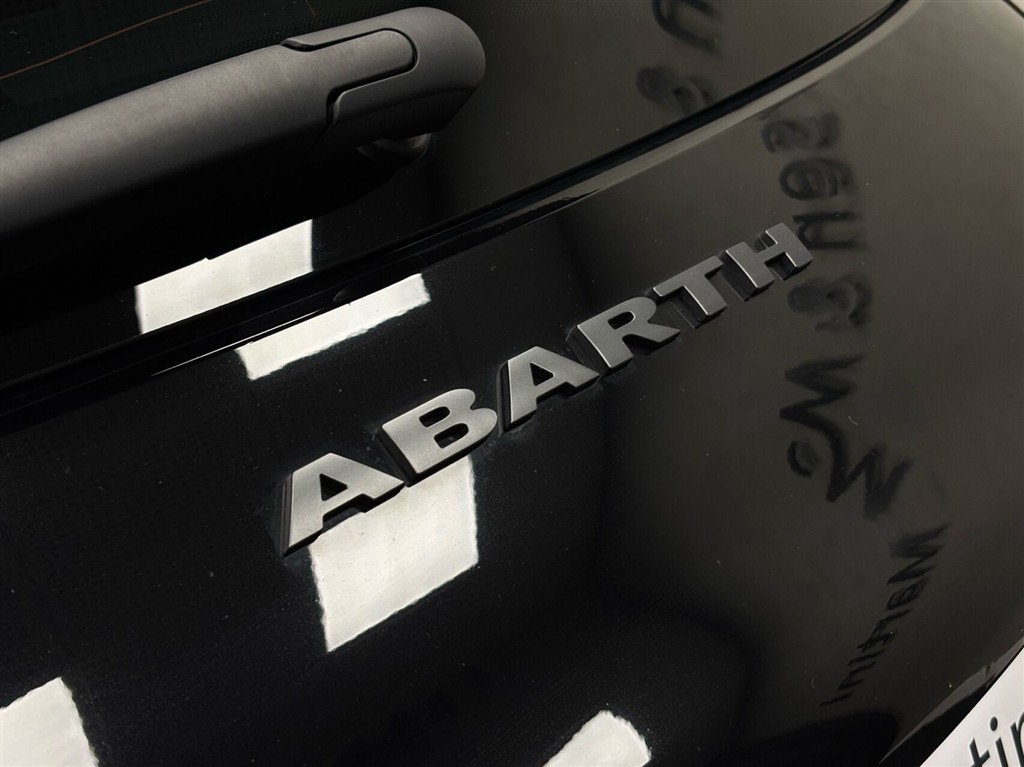 Abarth 500e EL 156HK 3d Aut. - Image 10