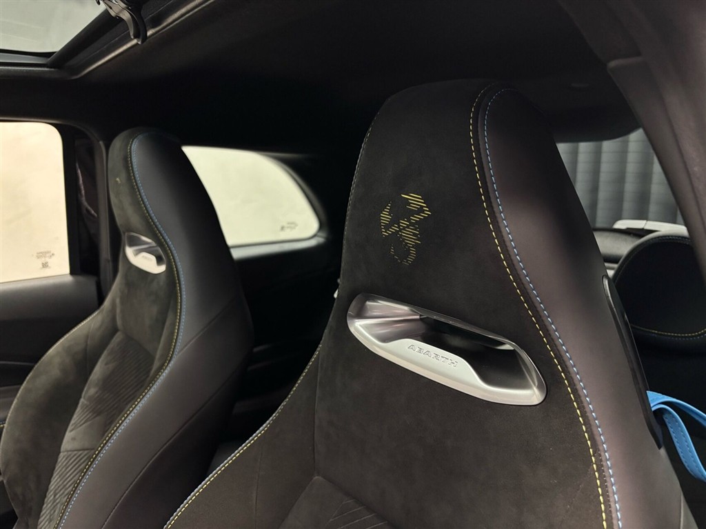Abarth 500e EL 156HK 3d Aut. - Image 14