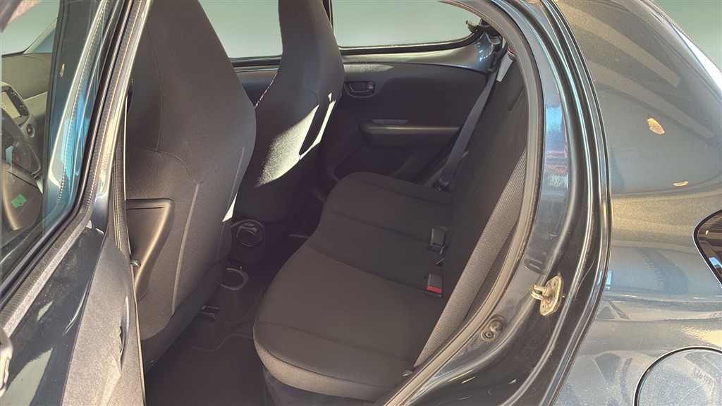 Citroën C1 1,2 PureTech Extra 82HK 5d - Image 6