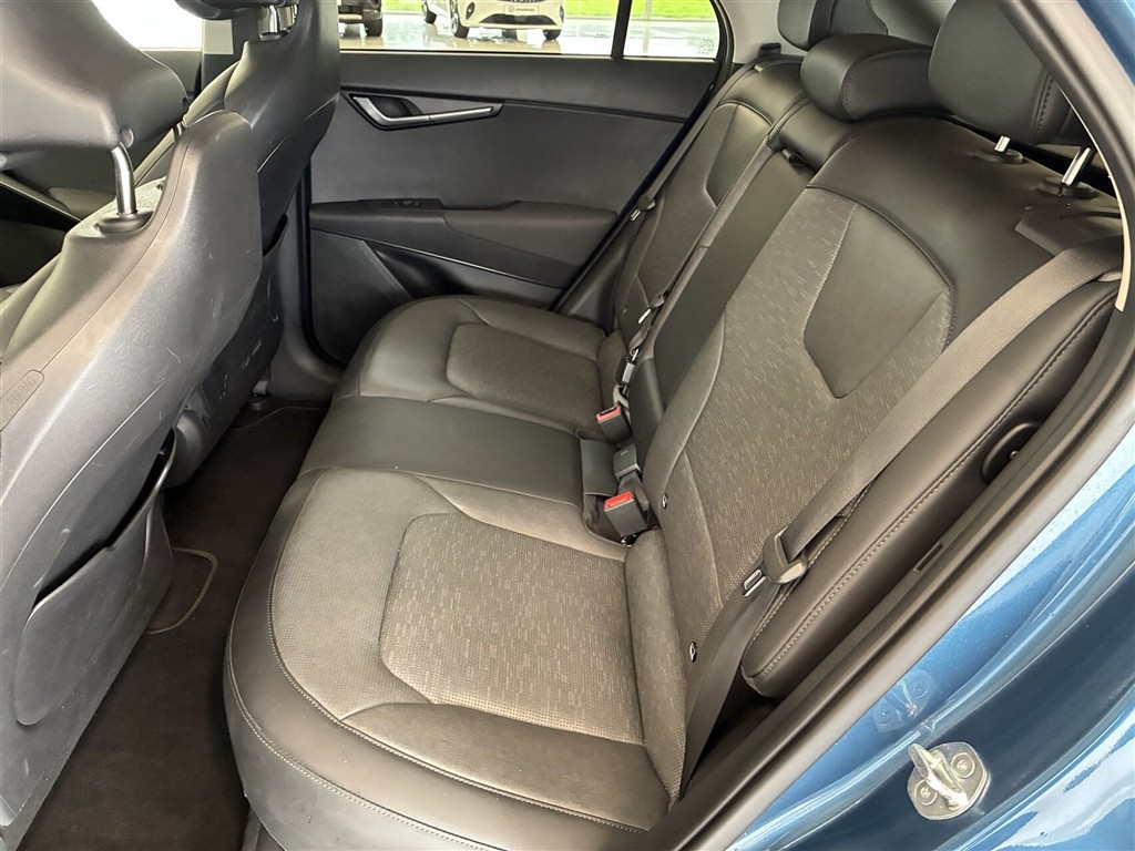 Kia Niro EV EL Upgrade 204HK 5d Aut. - Image 5