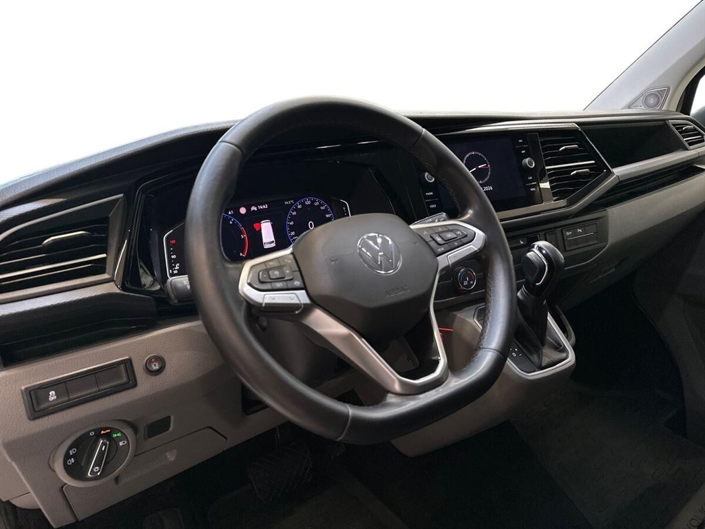 VW Transporter Lang 2,0 TDI BMT 4Motion DSG 204HK Van 7g Aut. - Image 9