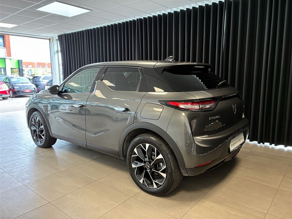 DS DS3 Crossback E-Tense Opera 156HK 5d Aut. - Image 3