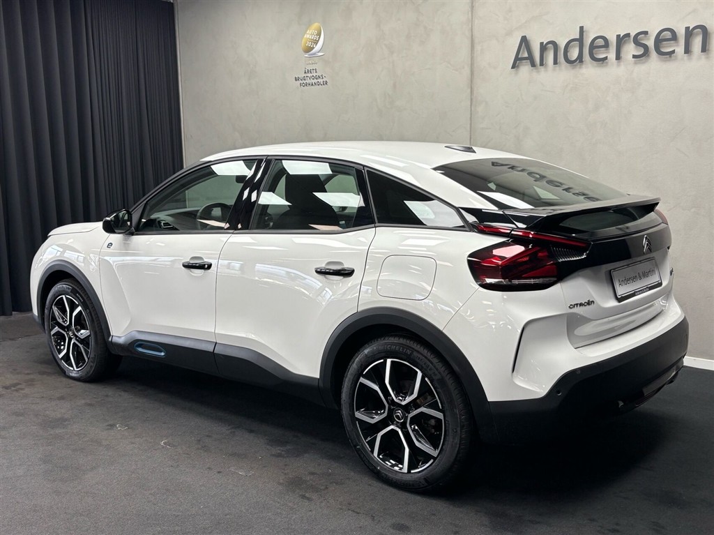 Citroën e-C4 EL Feel 136HK 5d Aut. - Image 3
