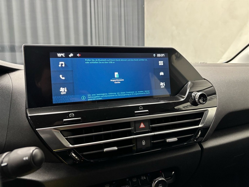 Citroën e-C4 EL Feel 136HK 5d Aut. - Image 16