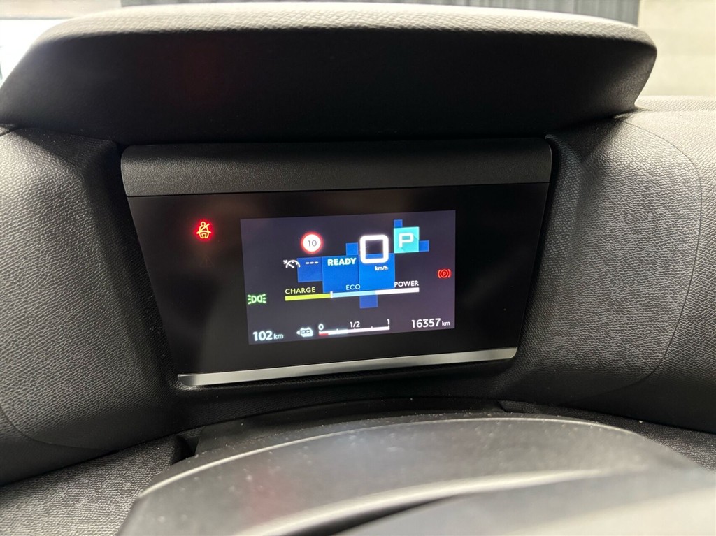 Citroën e-C4 EL Feel 136HK 5d Aut. - Image 17