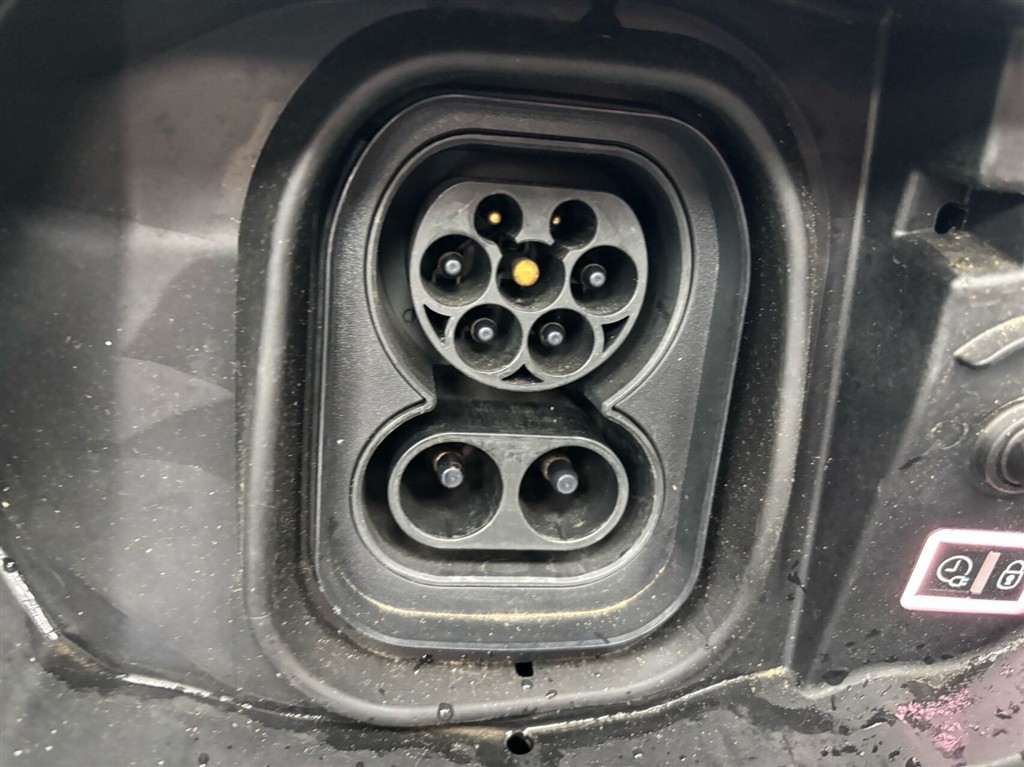 Citroën e-C4 EL Feel 136HK 5d Aut. - Image 25