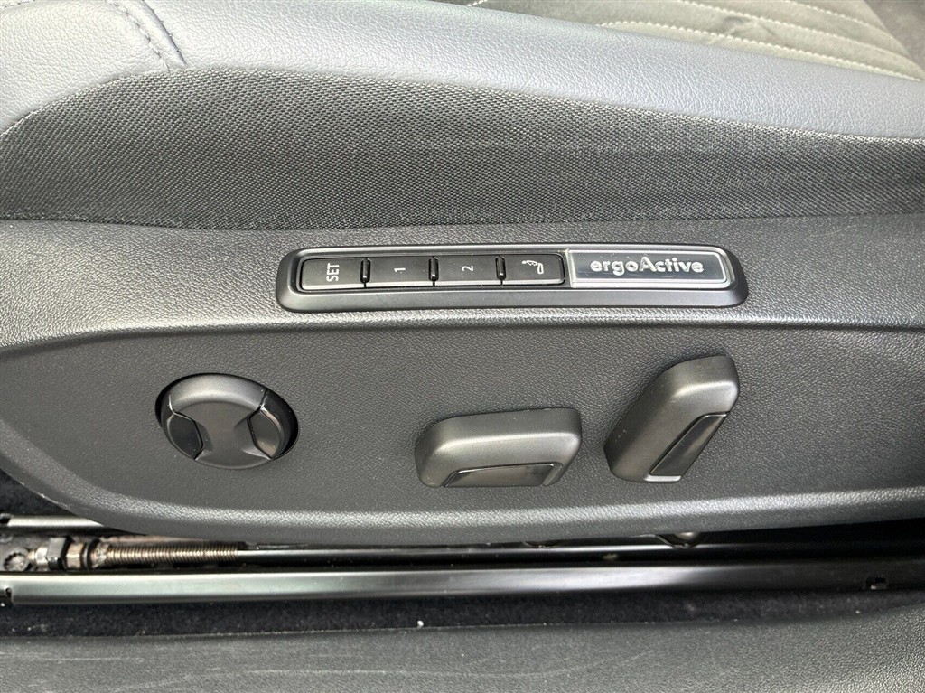 VW ID.4 EL Pro 174HK 5d Aut. - Image 6