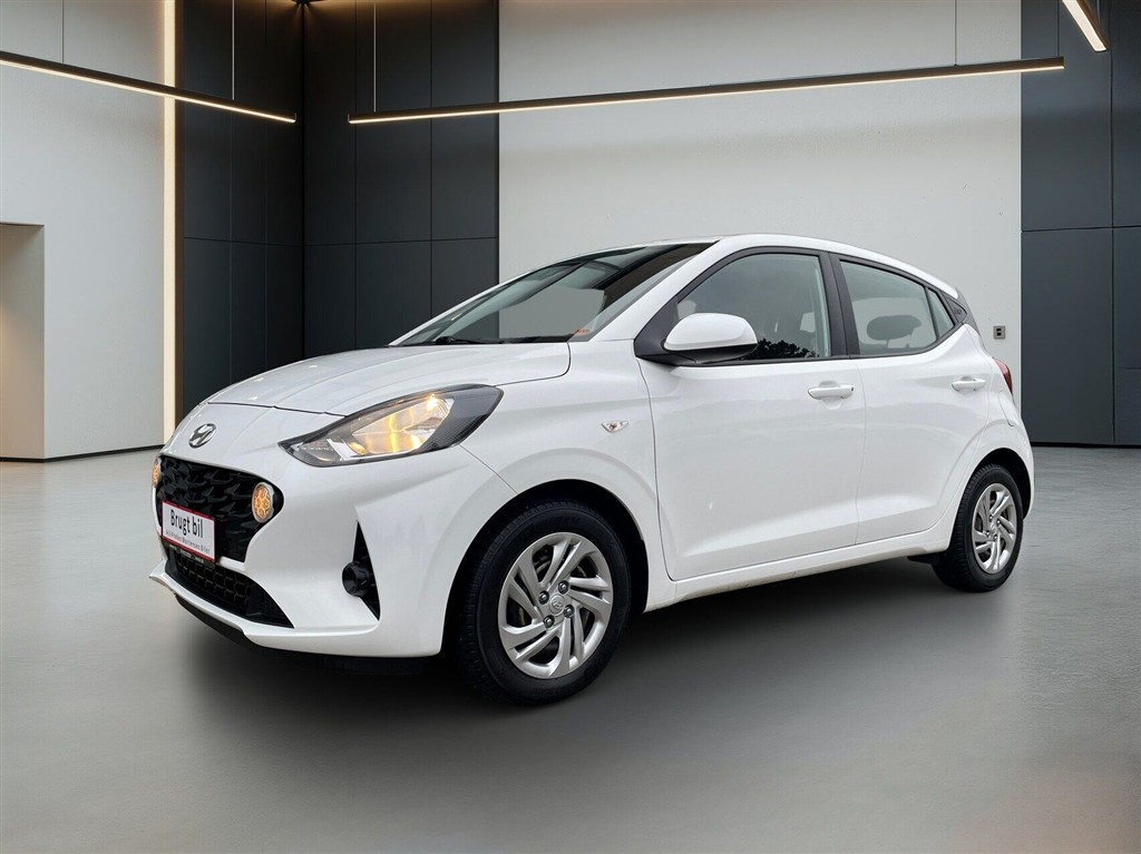 Hyundai i10 1,0 Essential 67HK 5d