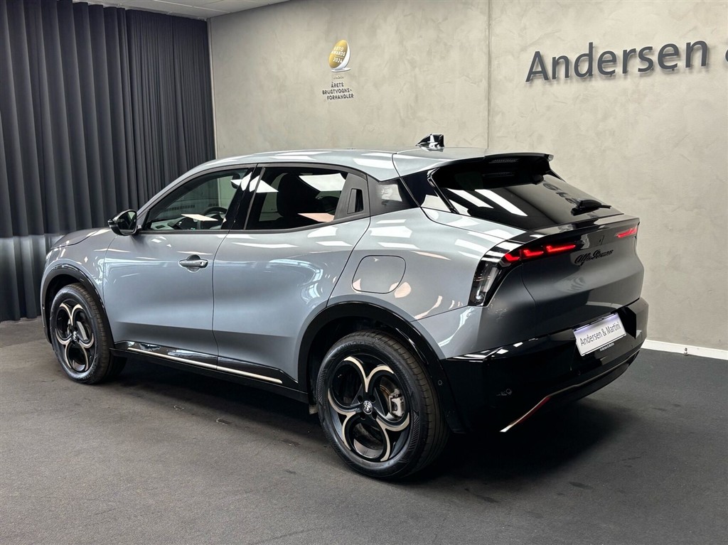 Alfa Romeo Junior EL Speciale 156HK 5d Aut. - Image 4
