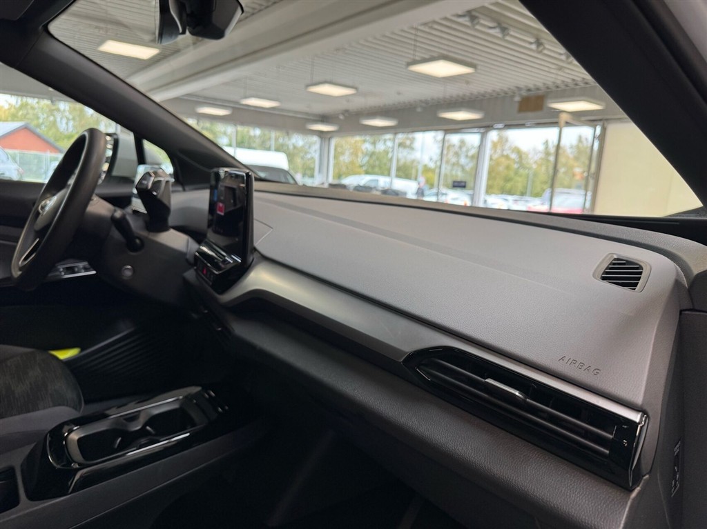 VW ID.4 EL Pure Performance 170HK 5d Aut. - Image 9