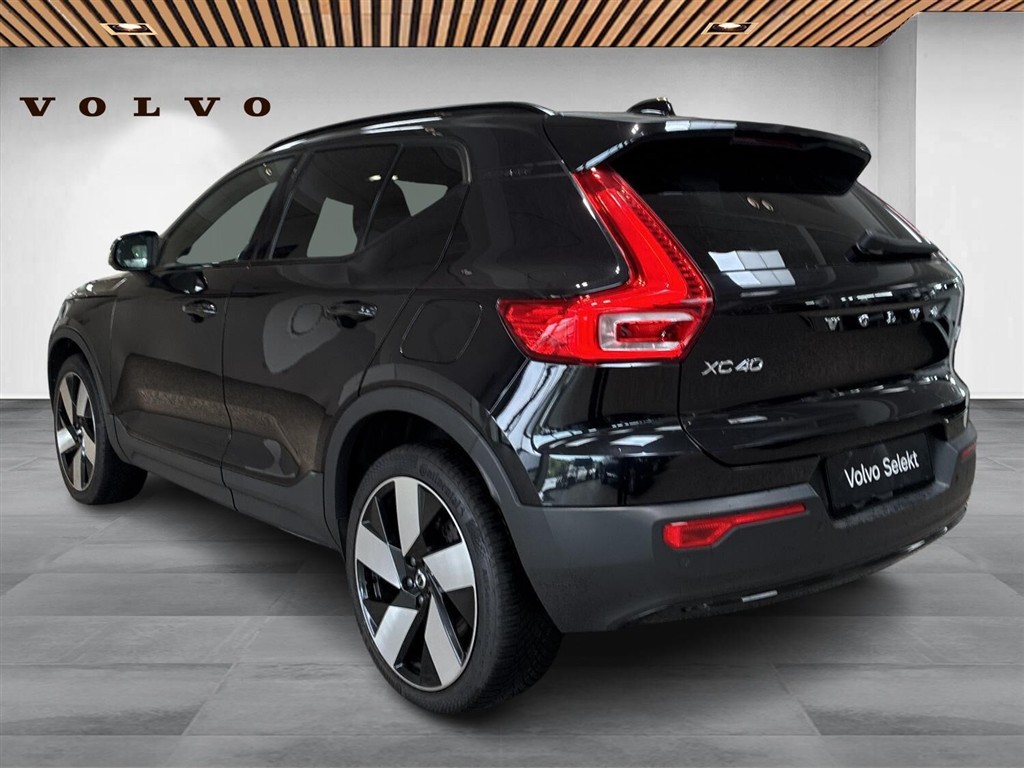 Volvo XC40 Recharge Extended Range Core 252HK 5d Aut. - Image 2