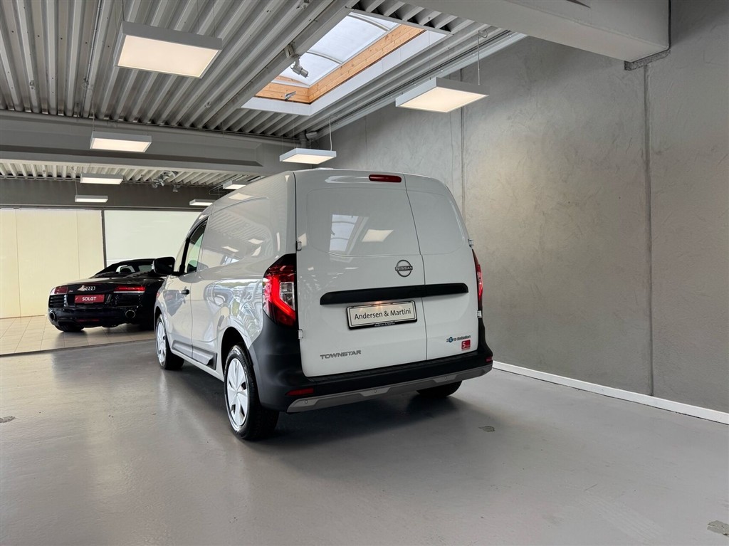 Nissan Townstar L1 EL Acenta 122HK Van Aut. - Image 5