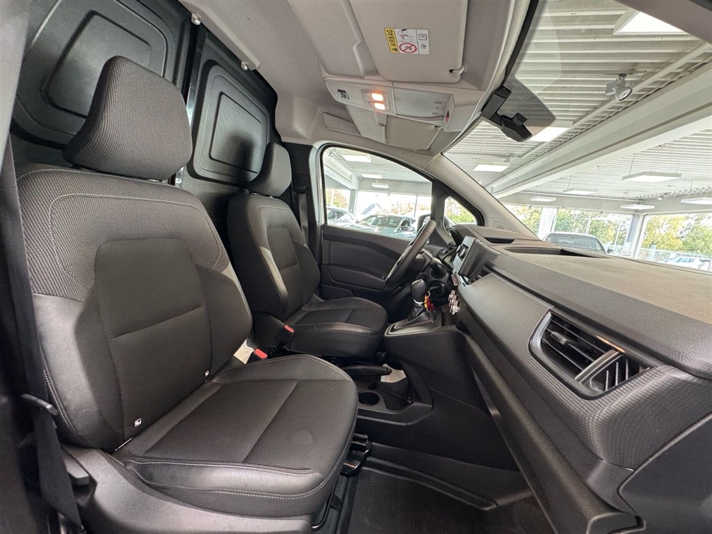 Nissan Townstar L1 EL Acenta 122HK Van Aut. - Image 10