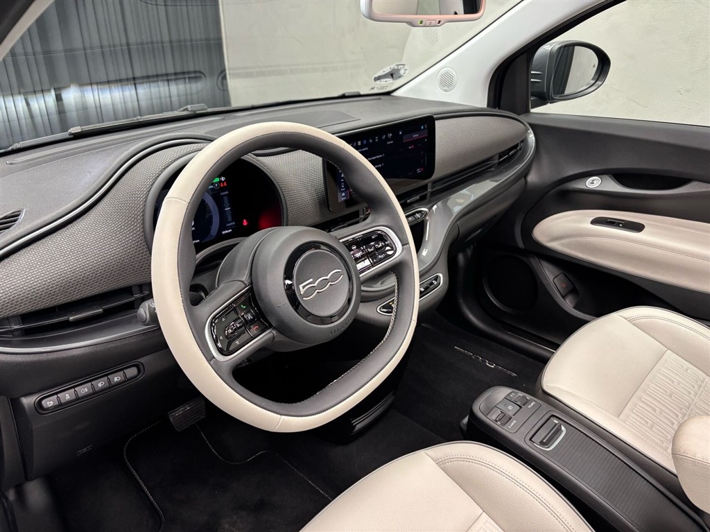 Fiat 500e EL La Prima By Bocelli 118HK Cabr. Aut. - Image 11