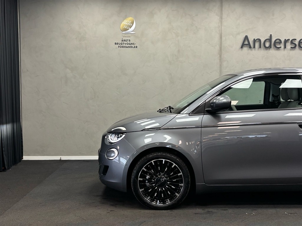 Fiat 500e 3+1 EL La Prima 118HK 4d Aut. - Image 4