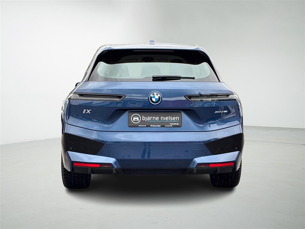 BMW iX 40 EL XDrive 326HK 5d Aut. - Image 8