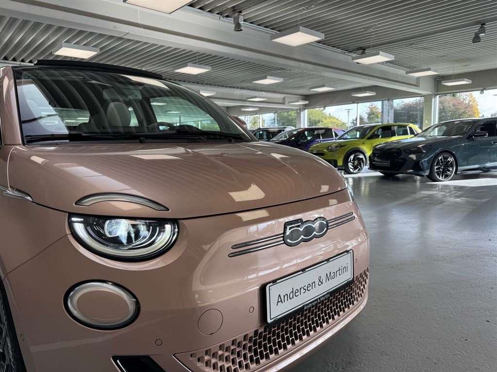 Fiat 500e EL La Prima By Bocelli 118HK Cabr. Aut. - Image 3