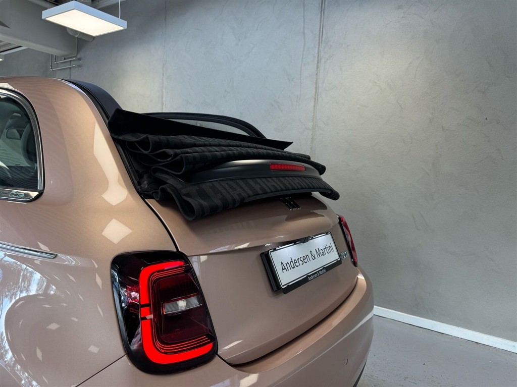Fiat 500e EL La Prima By Bocelli 118HK Cabr. Aut. - Image 23