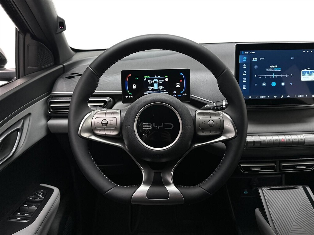 BYD Dolphin Surf EL Boost 88HK Aut. - Image 9