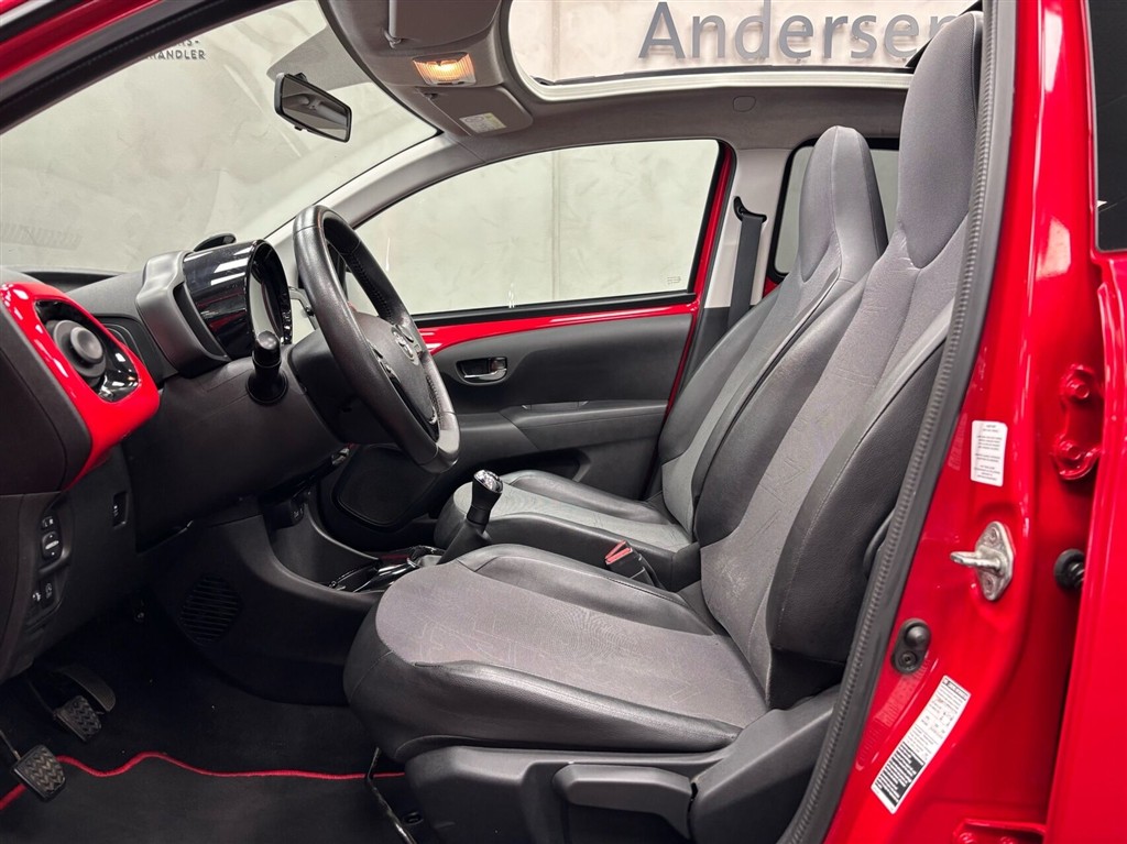 Toyota Aygo 1,0 VVT-I X-Wave 69HK 5d - Image 6