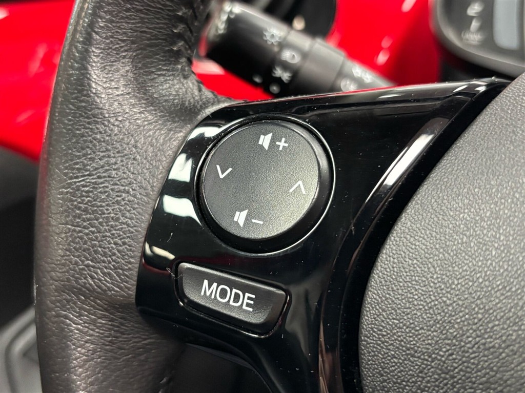 Toyota Aygo 1,0 VVT-I X-Wave 69HK 5d - Image 12
