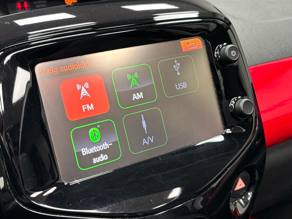 Toyota Aygo 1,0 VVT-I X-Wave 69HK 5d - Image 16