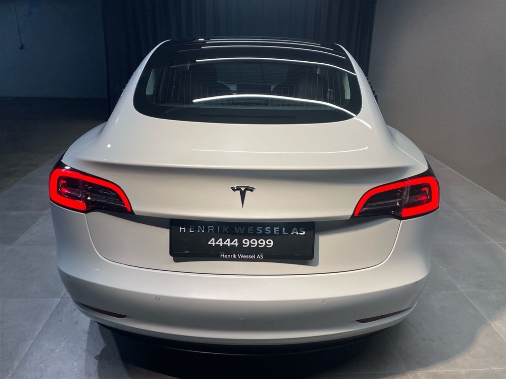 Tesla Model 3 EL Standard Range Plus 325HK Aut. - Image 4