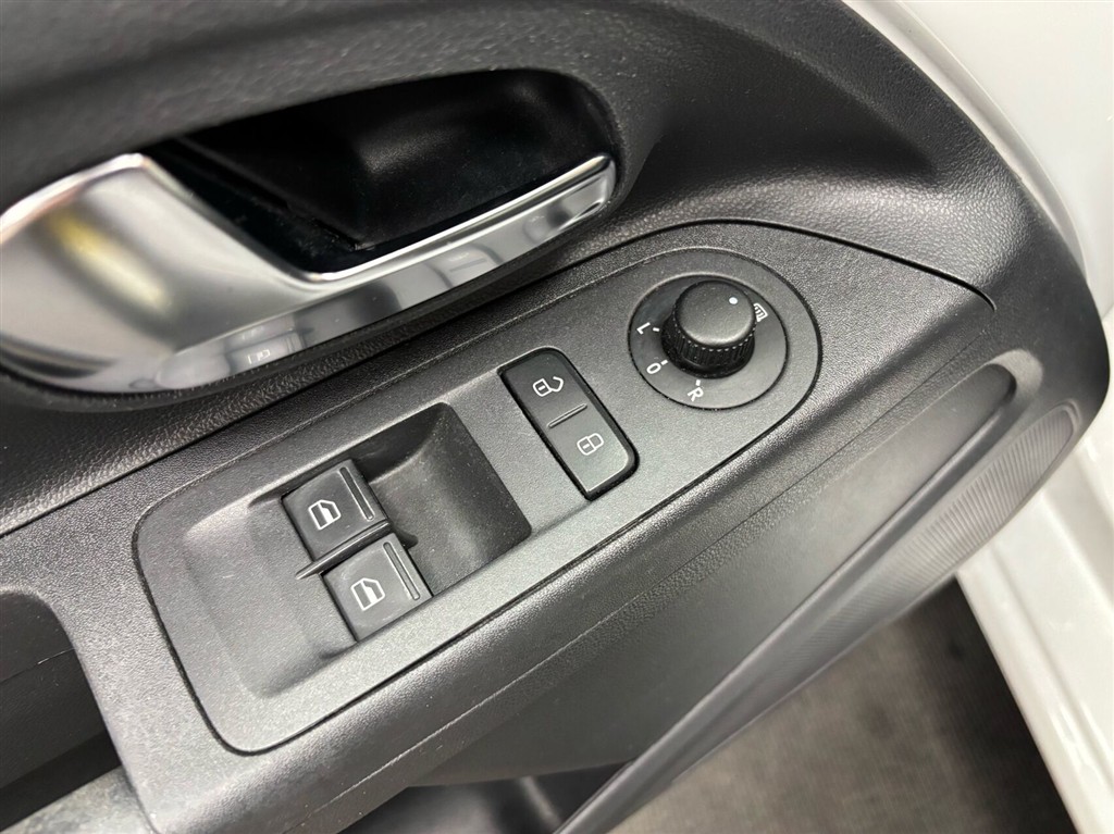 VW up 1,0 MPI BMT Move ASG 60HK 5d Aut. - Image 12