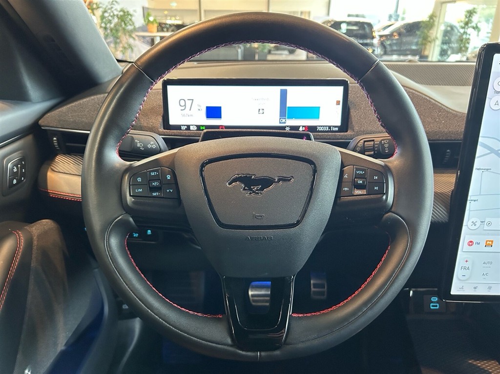 Ford Mustang Mach-E EL UR Premium 294HK 5d Aut. - Image 9