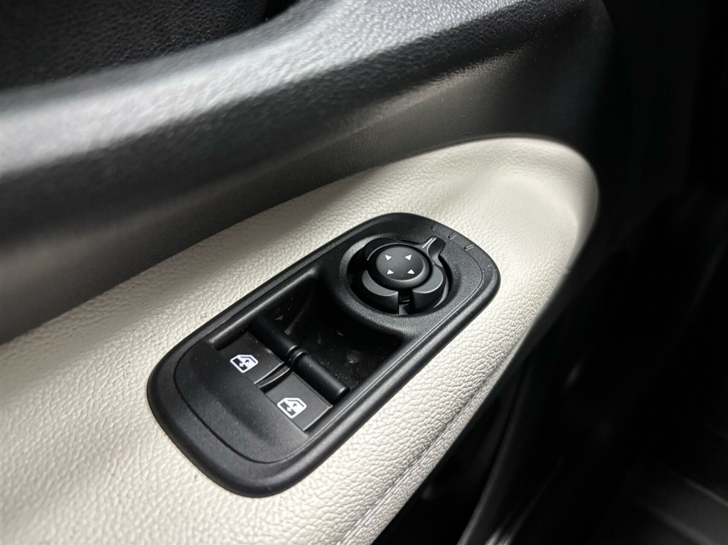 Fiat 500e EL By Bocelli 118HK 3d Aut. - Image 12