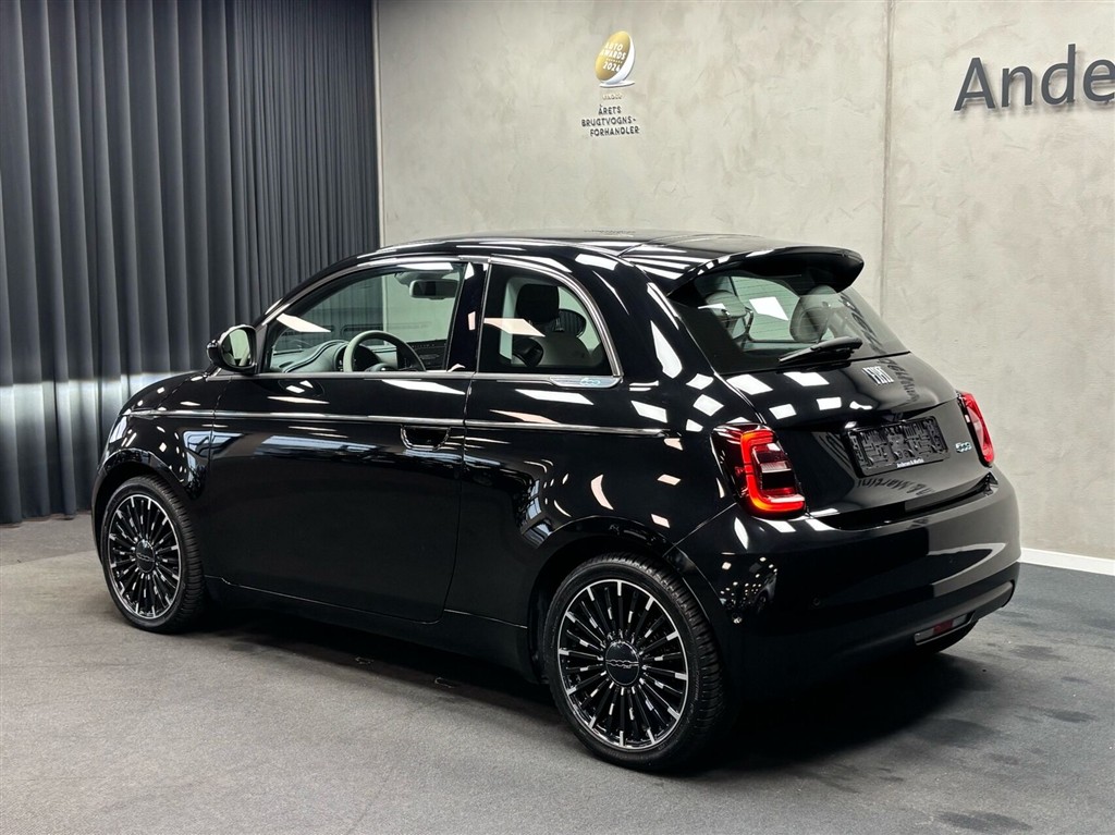 Fiat 500e EL By Bocelli 118HK 3d Aut. - Image 4