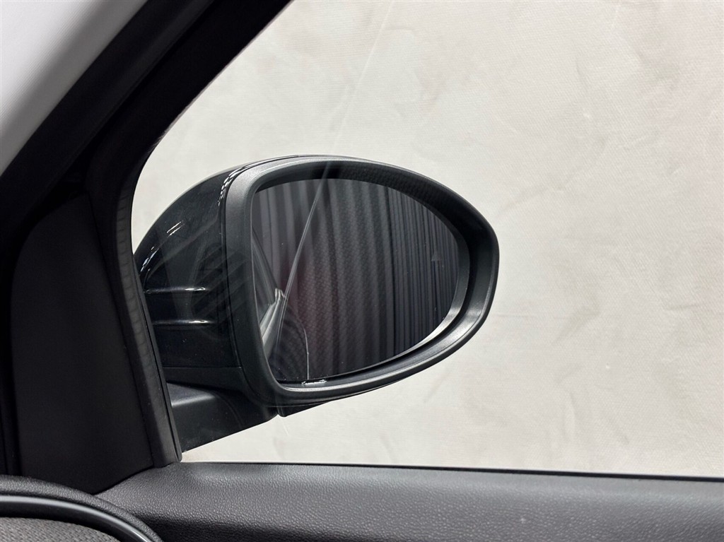 Fiat 500e EL By Bocelli 118HK 3d Aut. - Image 23