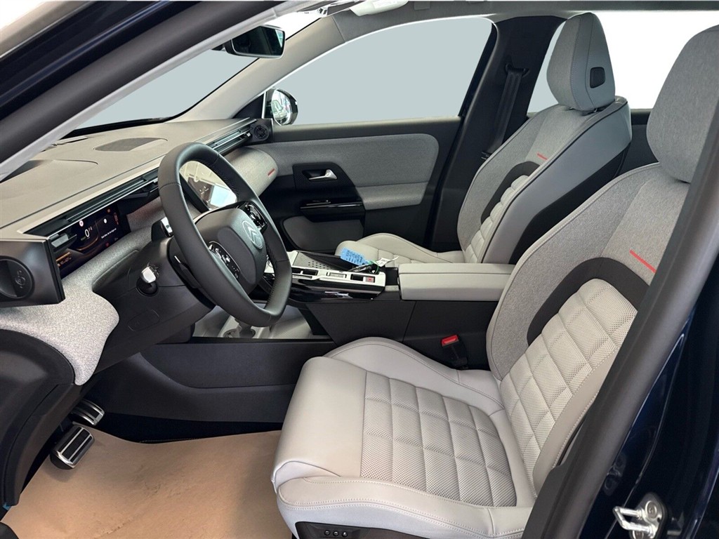 Citroën e-C5 Aircross EL VTR Sport 210HK 5d Aut. - Image 11