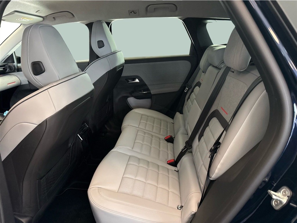 Citroën e-C5 Aircross EL VTR Sport 210HK 5d Aut. - Image 12