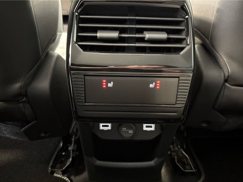 Citroën e-C5 Aircross EL VTR Sport 210HK 5d Aut. - Image 16