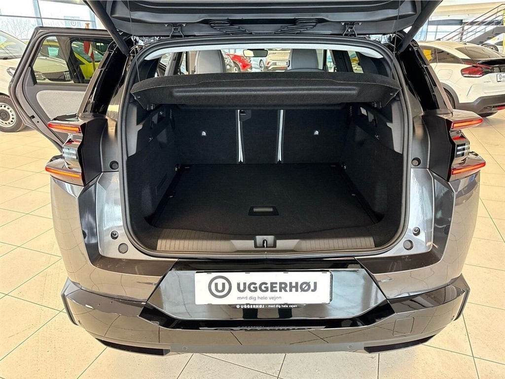 Citroën e-C5 Aircross EL VTR Sport 210HK 5d Aut. - Image 18