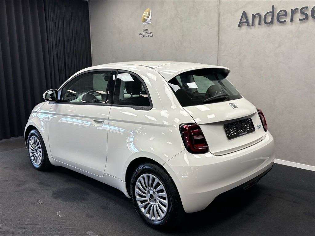 Fiat 500e EL 95HK 3d Aut. - Image 3