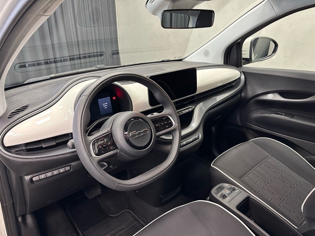 Fiat 500e EL 95HK 3d Aut. - Image 7