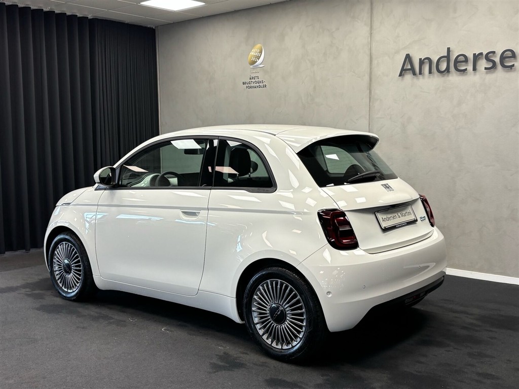 Fiat 500e EL 118HK 3d Aut. - Image 3