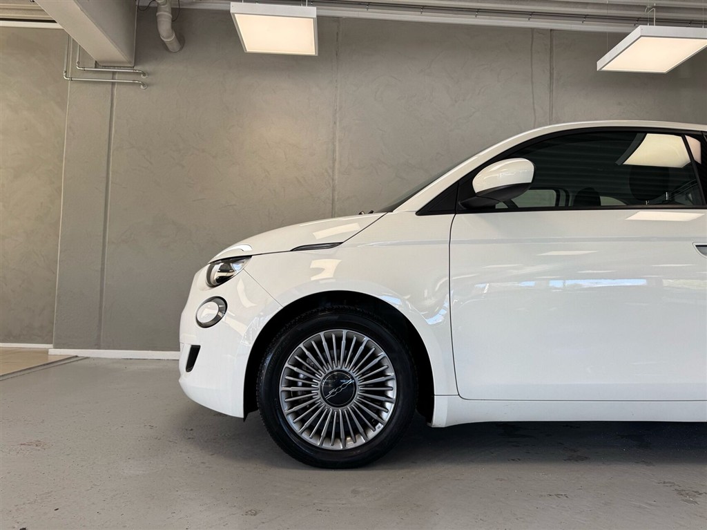 Fiat 500e EL Icon 118HK 3d Aut. - Image 4