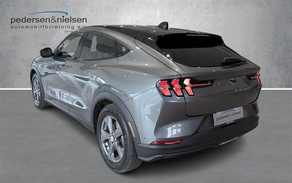 Ford Mustang Mach-E EL SR 269HK 5d Aut. - Image 3