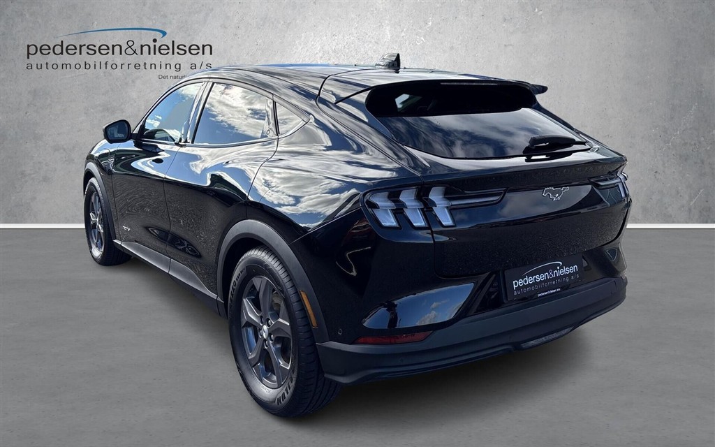 Ford Mustang Mach-E EL SR 269HK 5d Aut. - Image 3