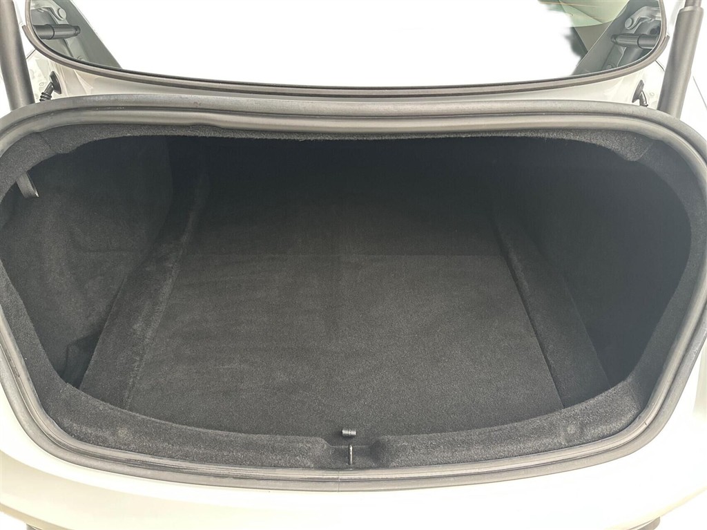 Tesla Model 3 EL Long Range AWD 498HK Aut. - Image 14