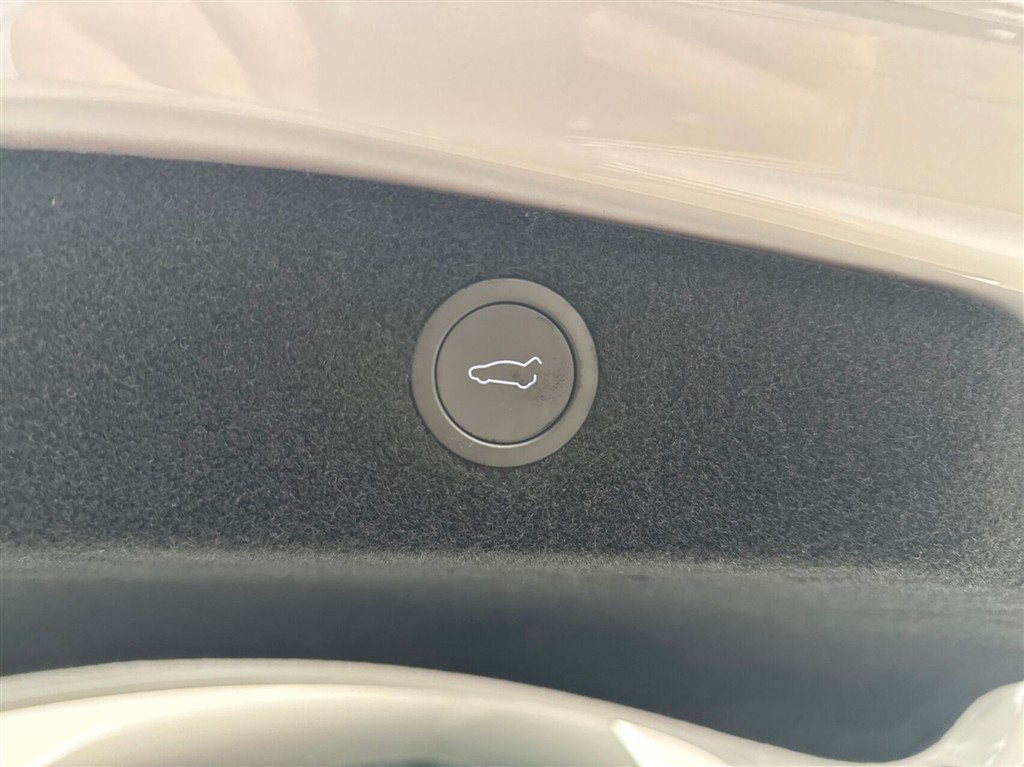 Tesla Model 3 EL Long Range AWD 498HK Aut. - Image 20