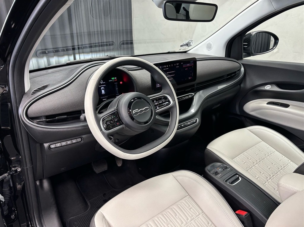 Fiat 500e EL La Prima By Bocelli 118HK 3d Aut. - Image 12