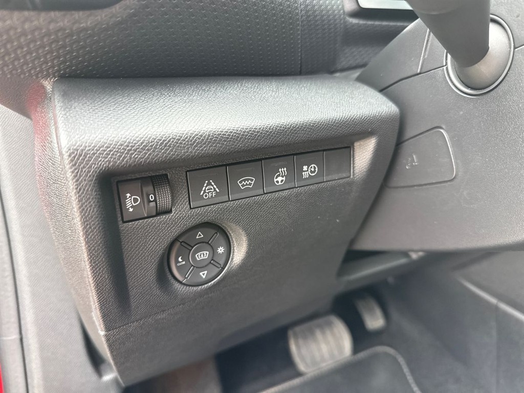 Citroën e-C4 EL Prestige Ltd. 136HK 5d Aut. - Image 19