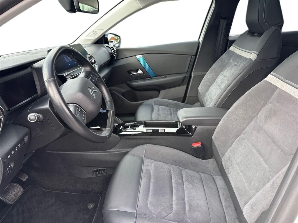 Citroën e-C4 EL Prestige Ltd. 136HK 5d Aut. - Image 10