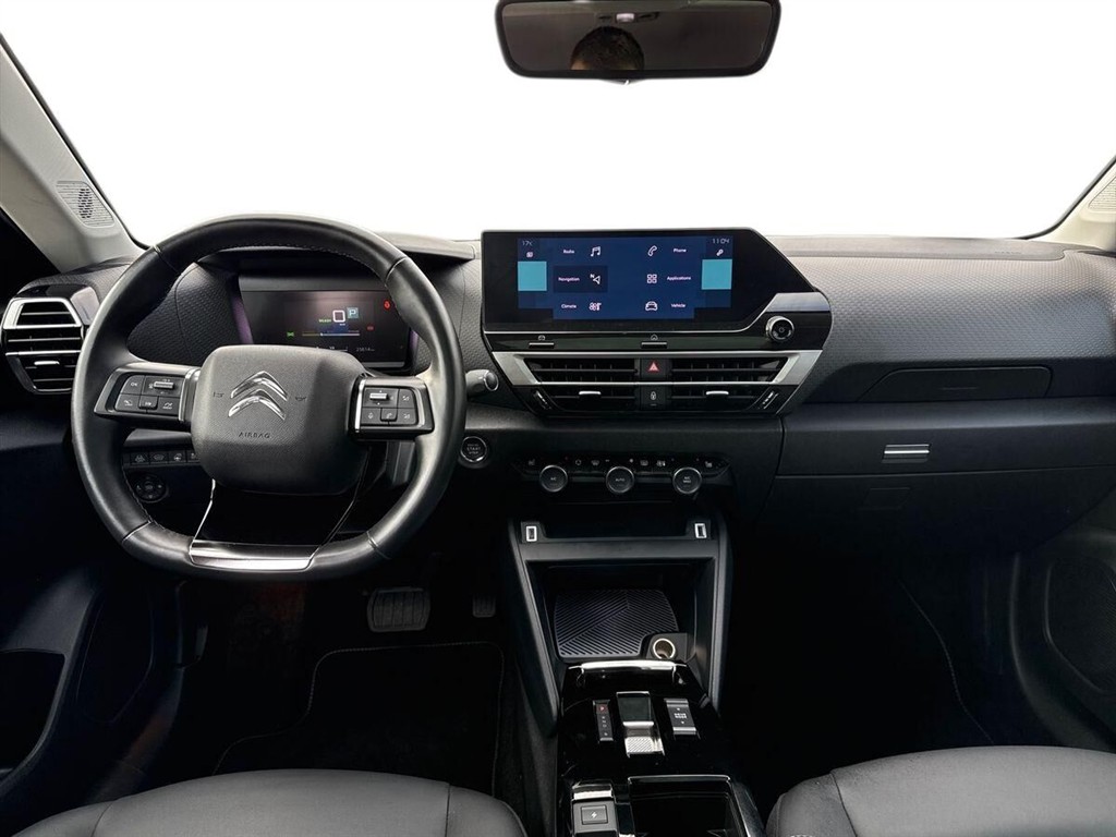Citroën e-C4 EL Prestige Ltd. 136HK 5d Aut. - Image 12
